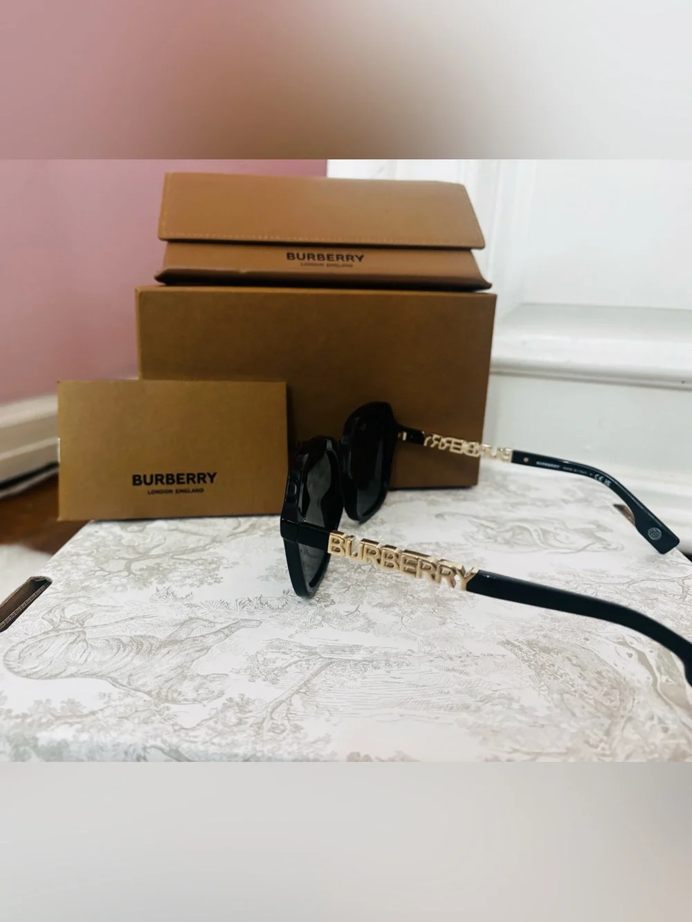 Burberry Black Women's Oversized Sunglasses with Dark Lenses